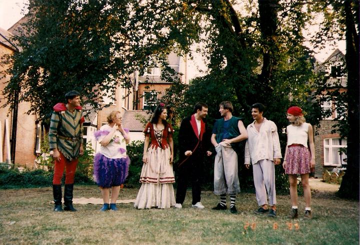 Mušica — ceo ansambl na festivalu u Edinburgu, 1995.